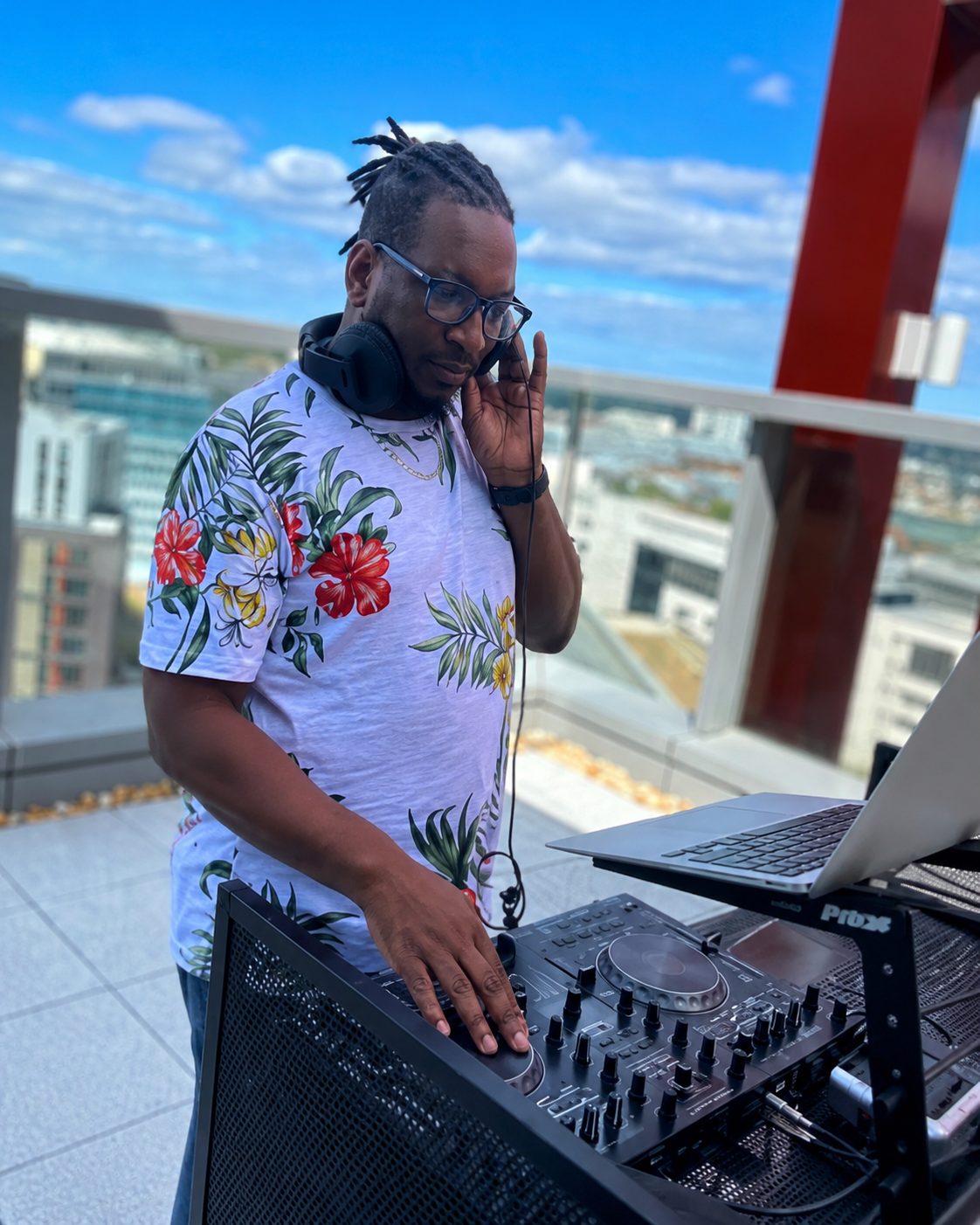 DJ Marshall, verified BookTheVybe DJ